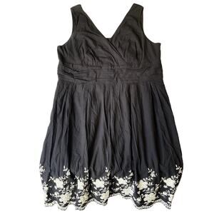 CB Women Midi Dress 18 Black Floral Embroidery Fit & Flare Sleeveless V-neck